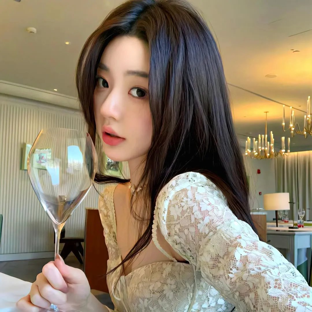 运动鞋